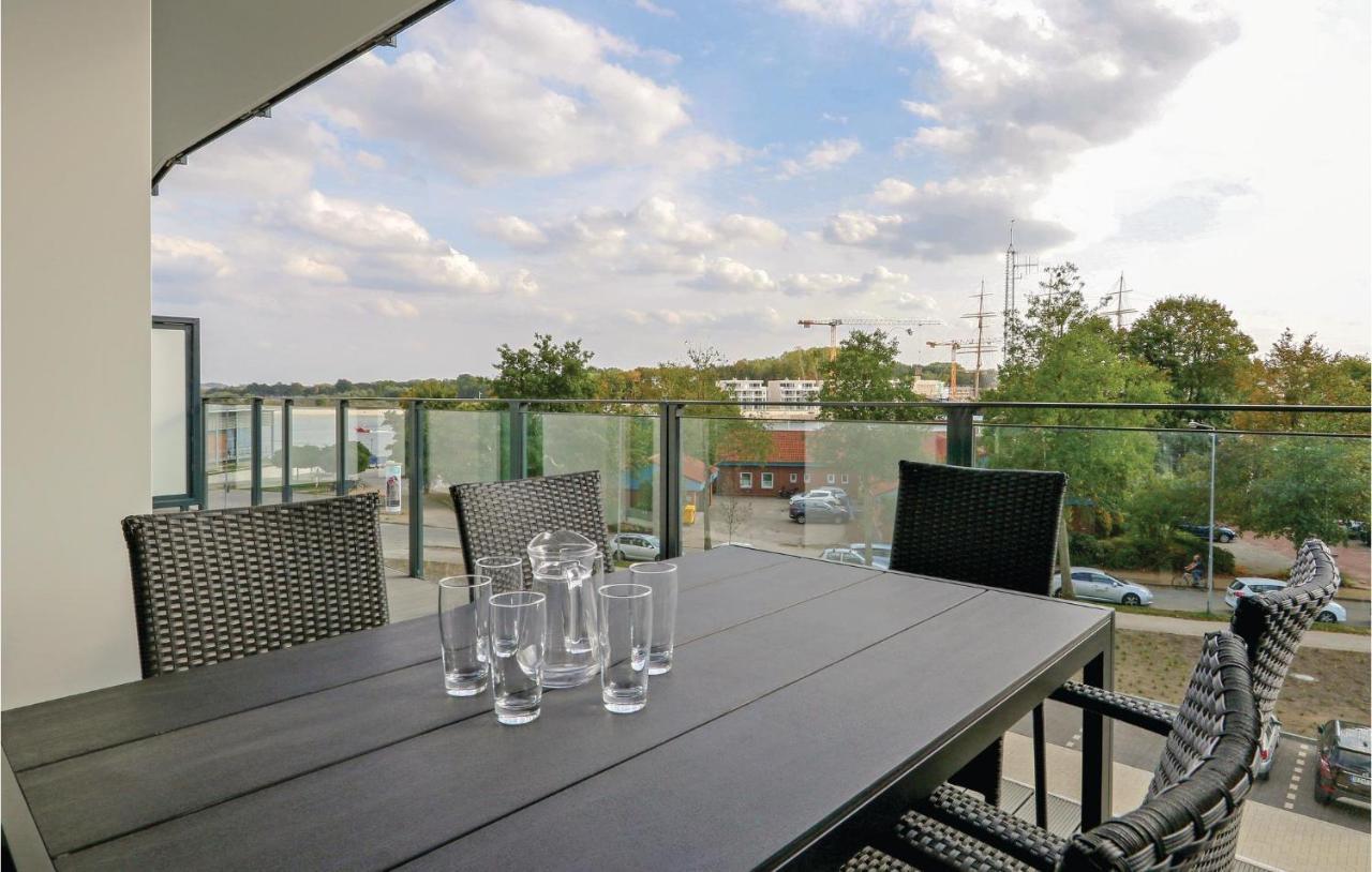 Cozy Apartment In Luebeck Travemuende With Sauna Exterior photo