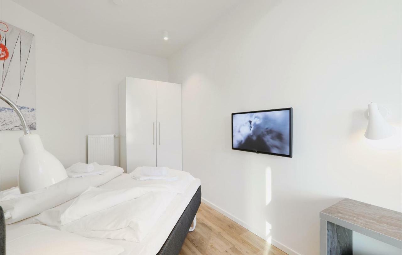Cozy Apartment In Luebeck Travemuende With Sauna Exterior photo